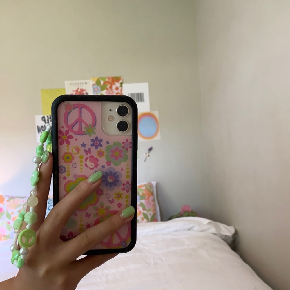 Green Y2K phone charm/wristlet